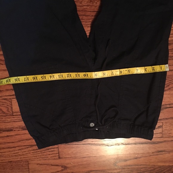 Drawstring pants - Picture 2 of 5